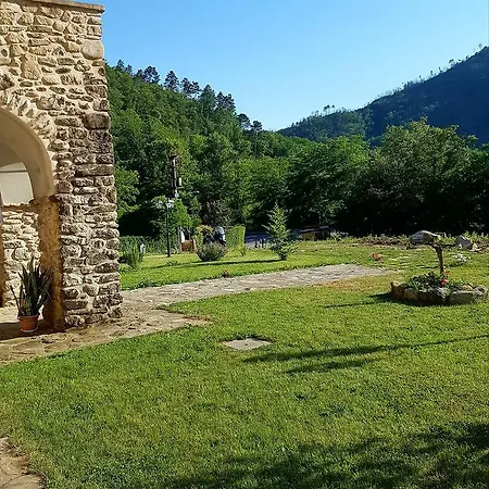 La Peschiera Sul Vara * Sesta Godano